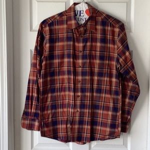 EUC Tailored fit Jos. A. Bank Travelers Collection Dress Shirt